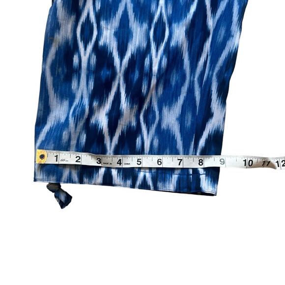 Zenergy By Chico’s Neema Ikat Carsyn Crops Sz 2 medium - Picture 9 of 9